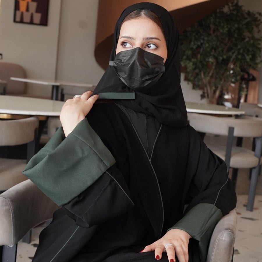 عرض جميع العبايات image