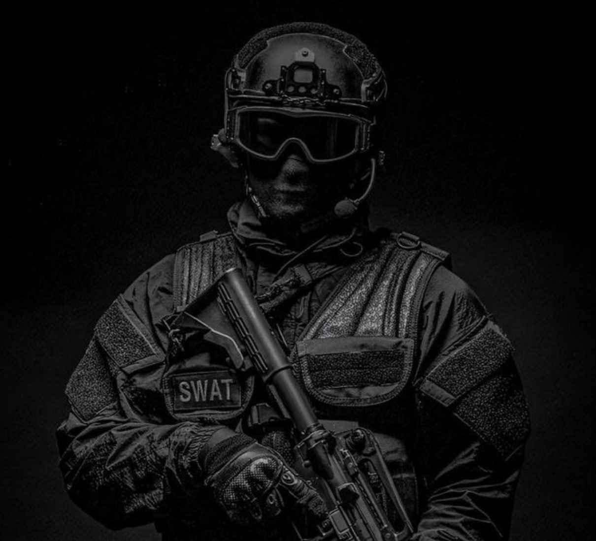 لبّ النداء….وميّز نفسك بالزي العسكري !