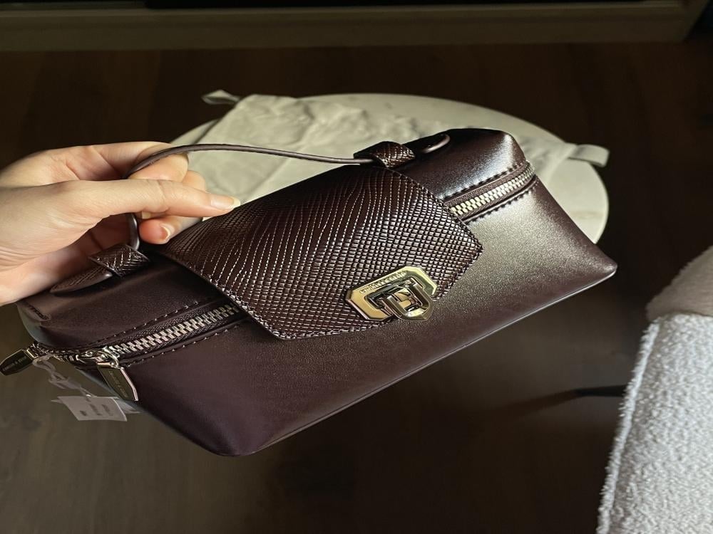 شنطة تشارلز اند كيث | Arwen