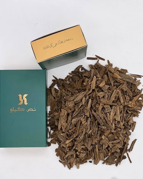 جميع الأعواد