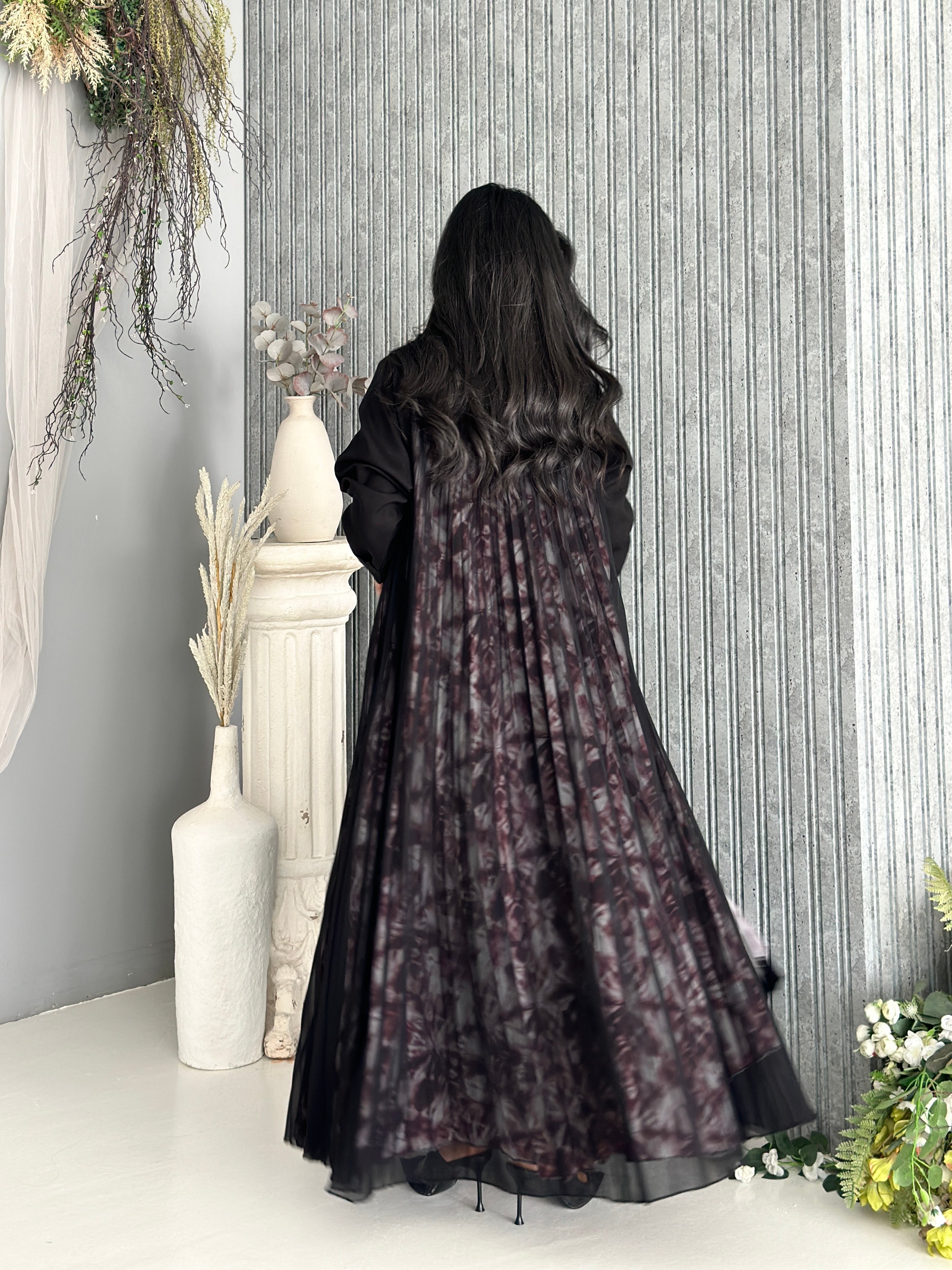 Tara Abaya