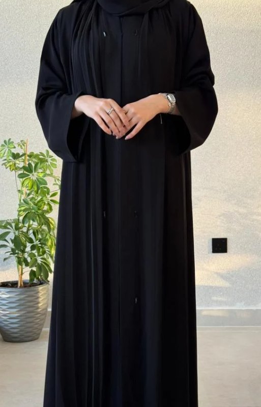  "سمو"... متجر متكامل للعبايات، الطرح، والنقاب 