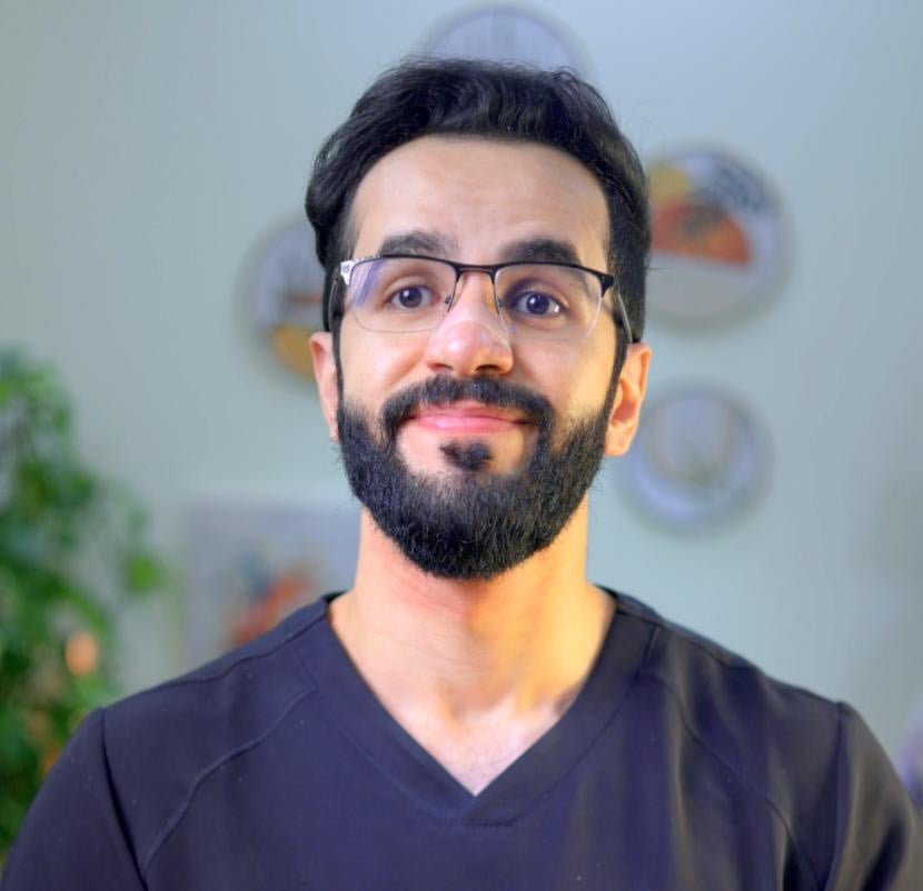 د. ابراهيم الدخيل - طبيب وناشط رياضي