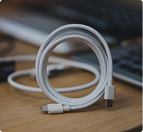 بنوك الطاقة والشواحن