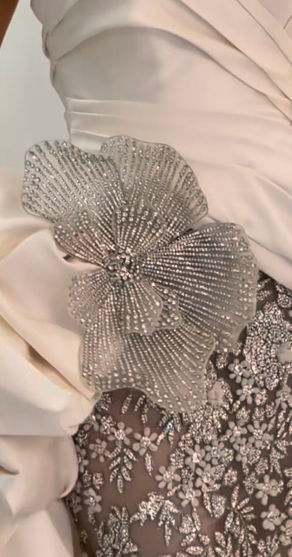 تابعونا على إنستقرام