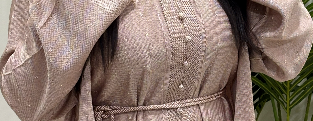 رداوان image-slider-0