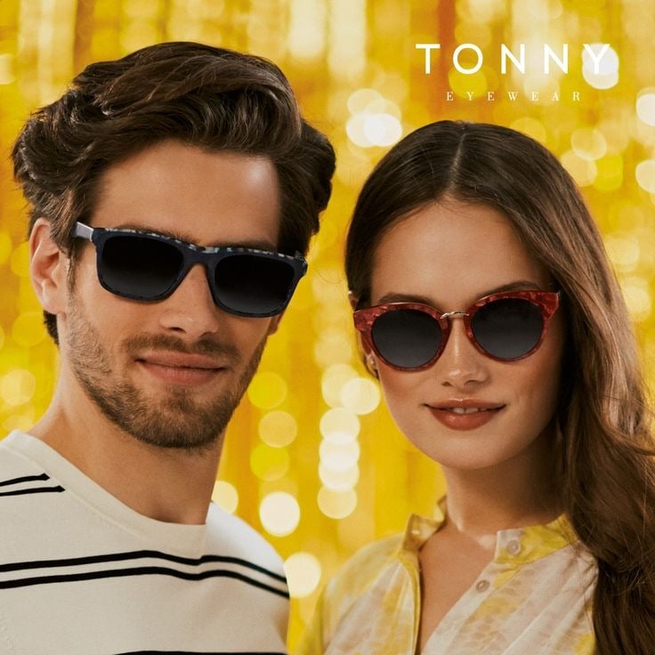 نظارات شمسية للجنسين