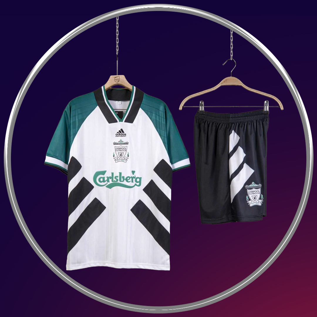 اطقم وتيشرتات كلاسيكية