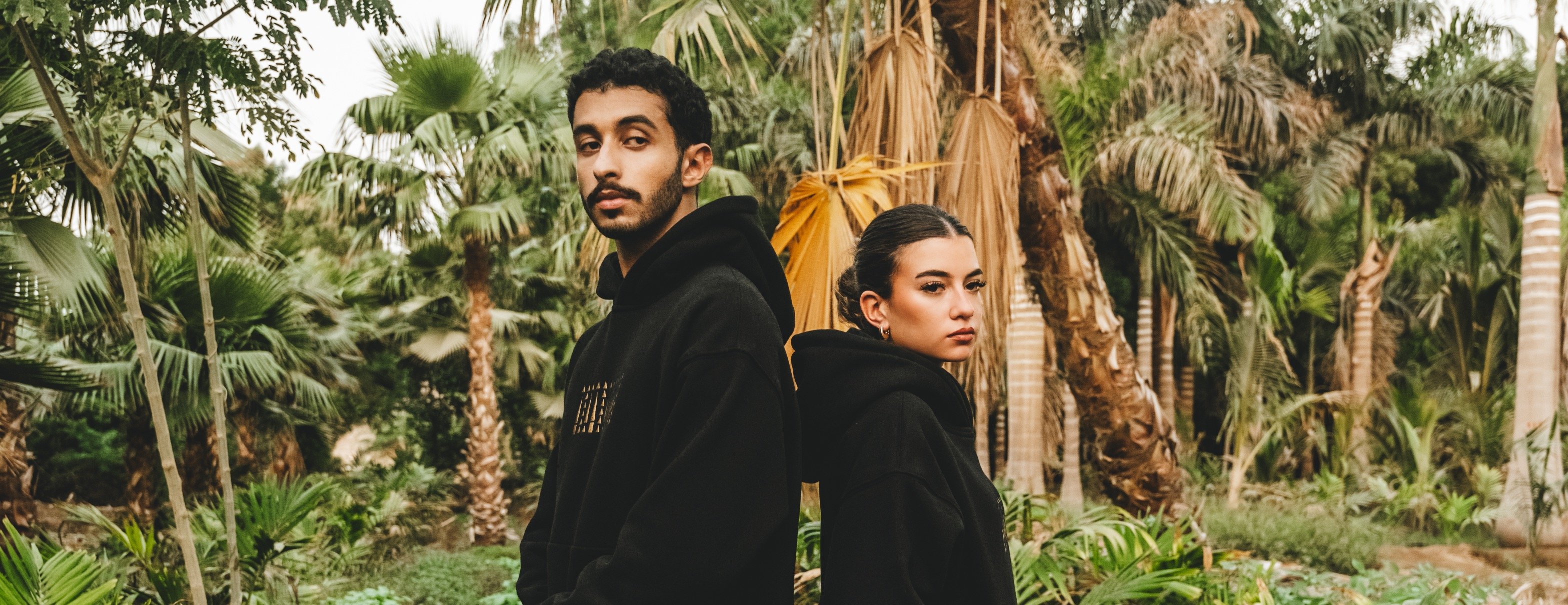 كَــنَّ image-slider-2