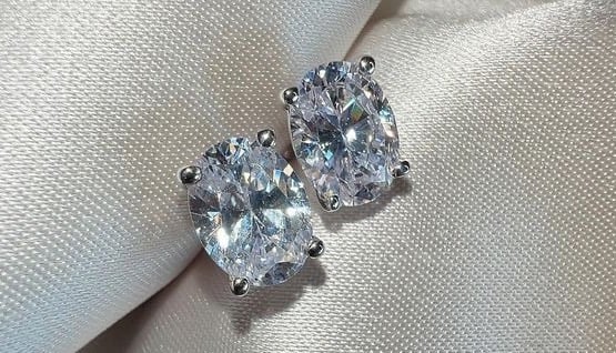 أقراط احجار كريمة