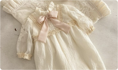 عبايات نسائية لكل وقت ومناسبة