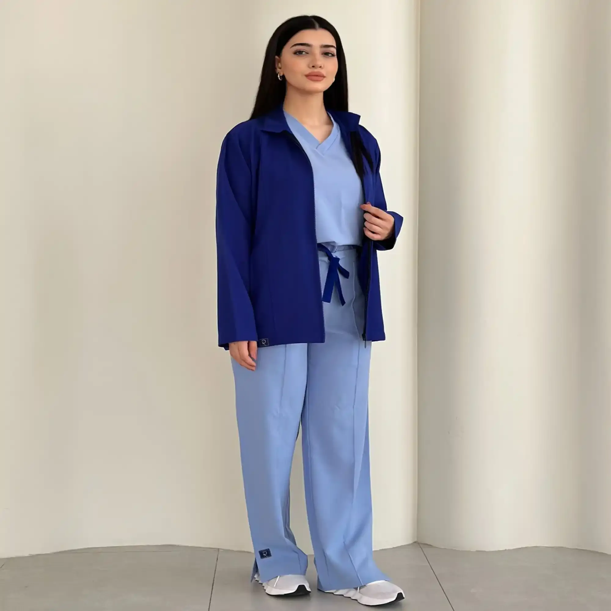 جاكت طبي مع سكراب نسائي كامل