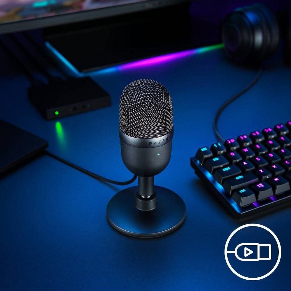 Banner الميكروفونات