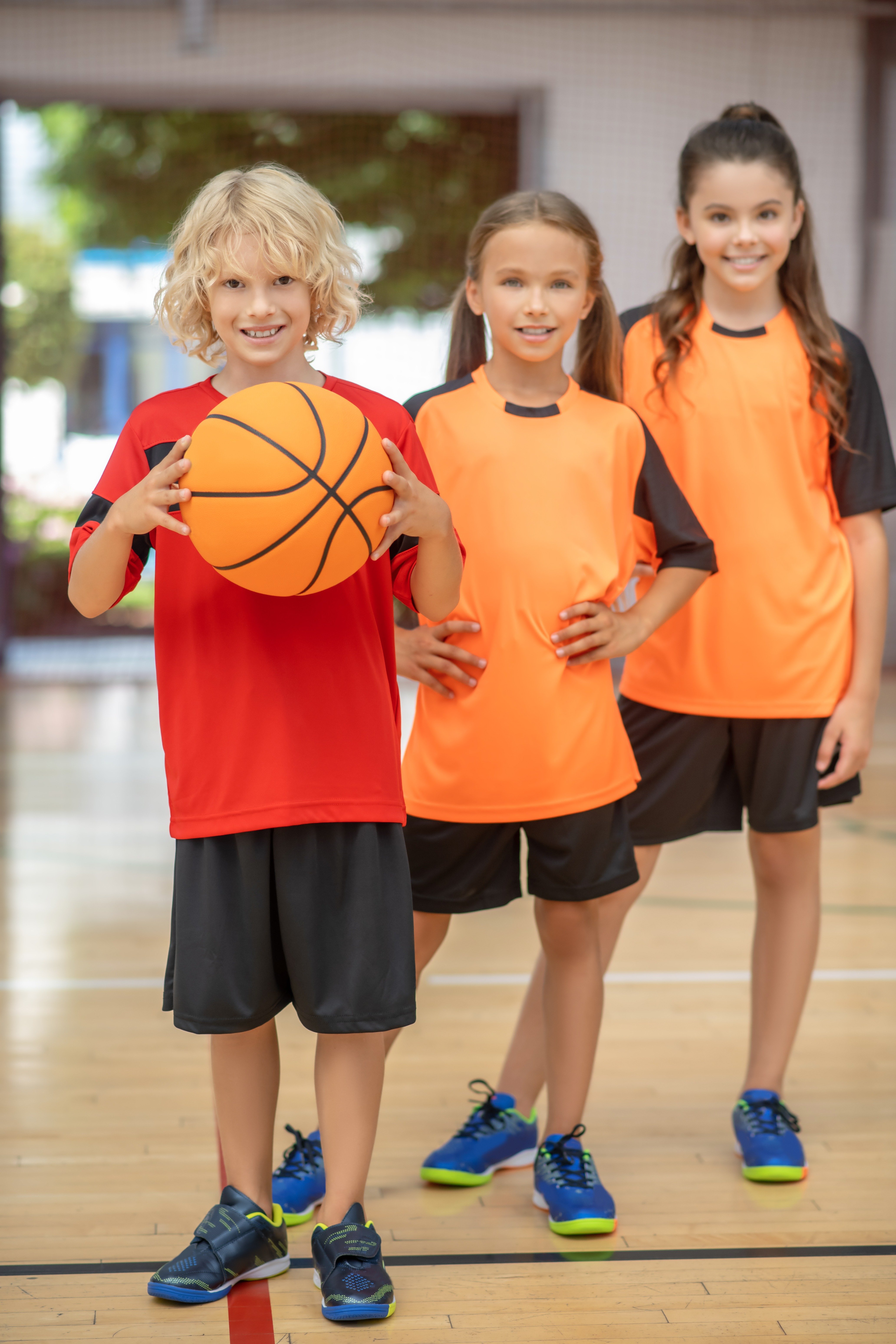 SPORTS CAMP INT