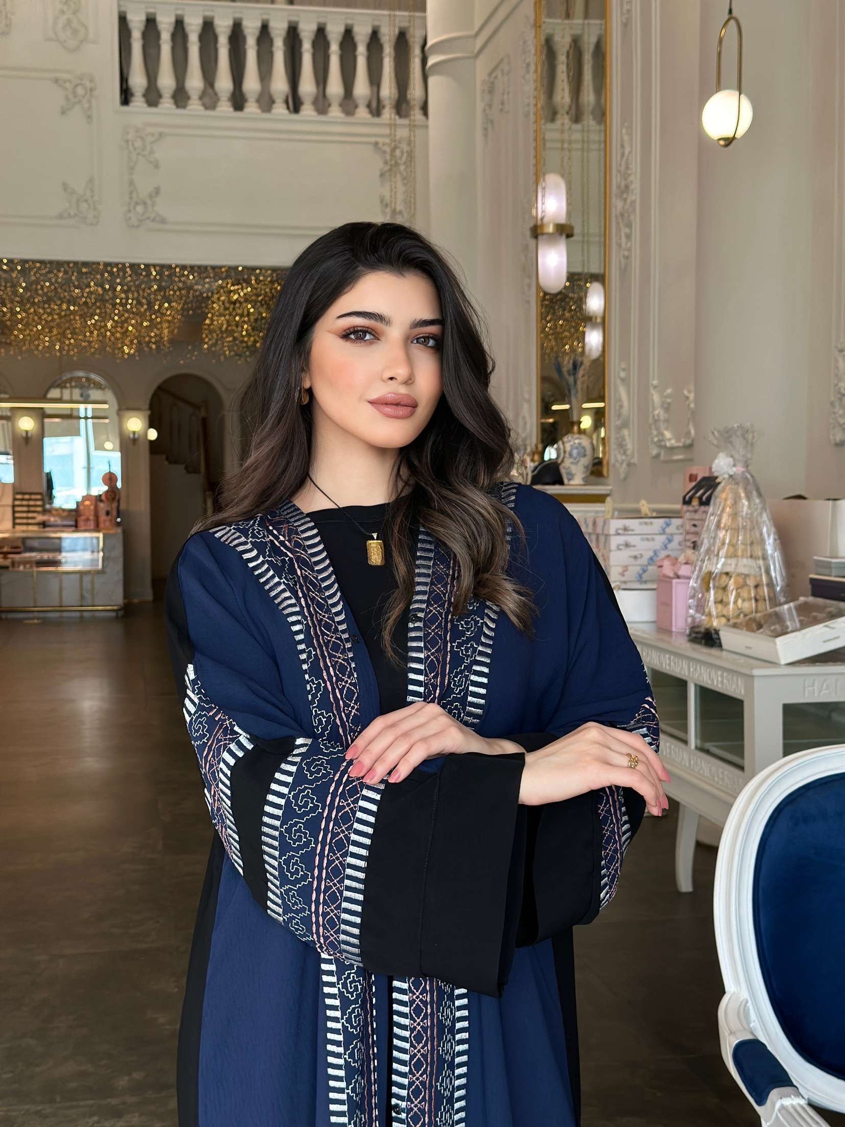 جميع العبايات image