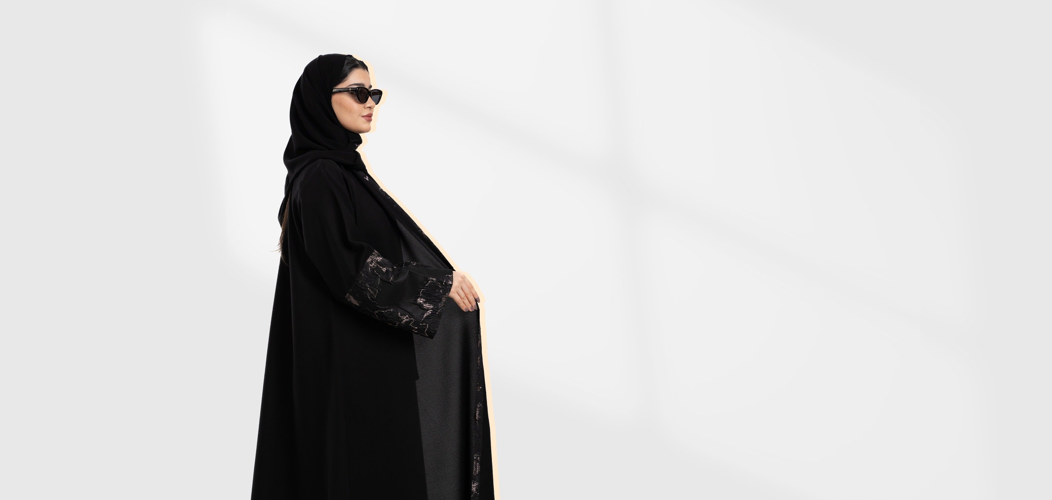 زاهية للعبايات