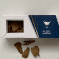 خشب العود الطبيعي