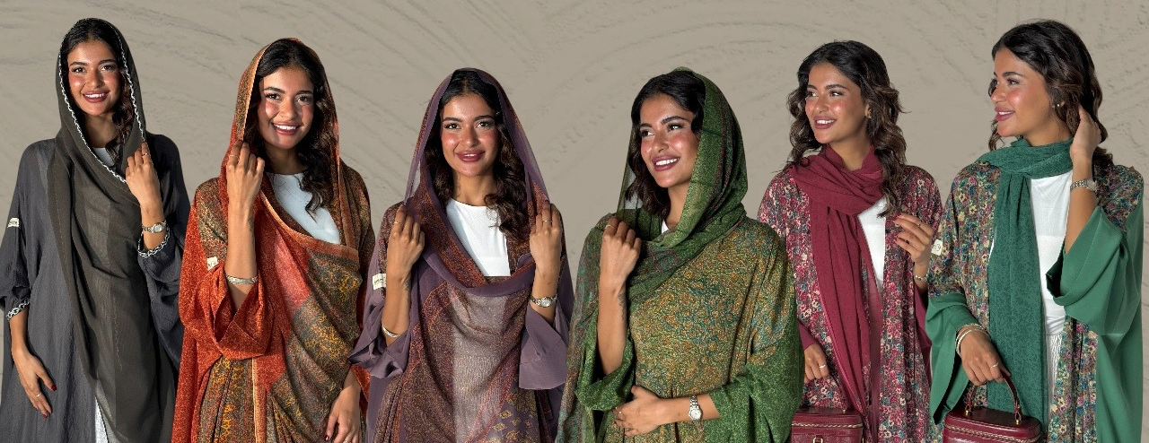 متجر عزة المتميزة للعبايات image-slider-0