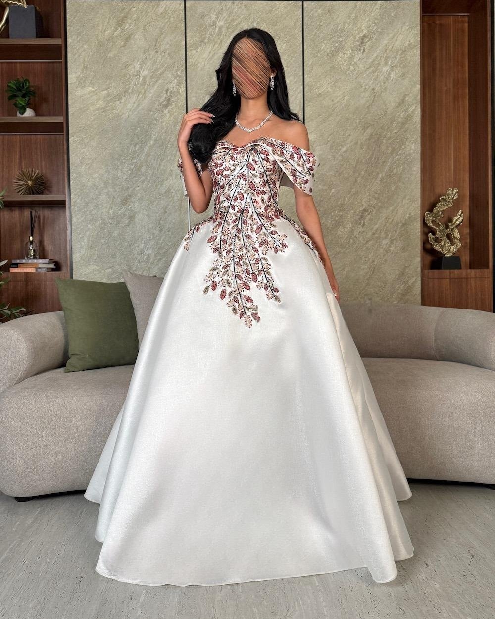 فساتين العنود