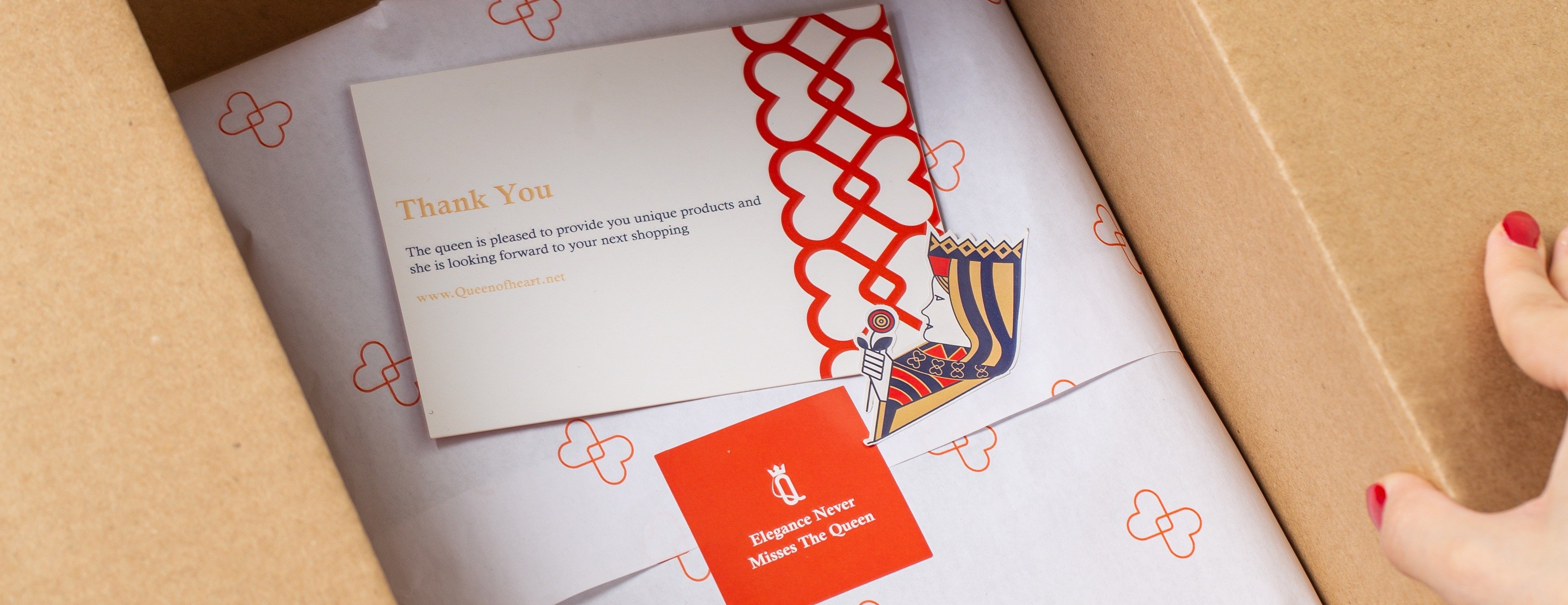 Queen Of Hearts image-slider-1