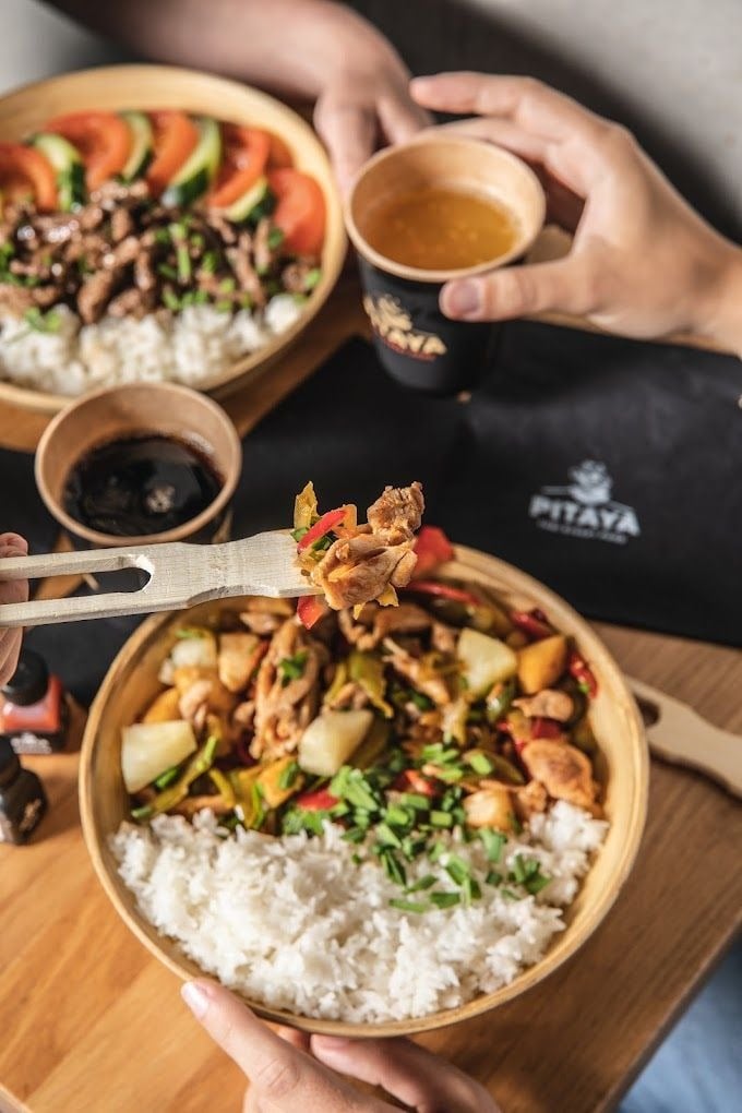 ركن الوجبات الجاهزة