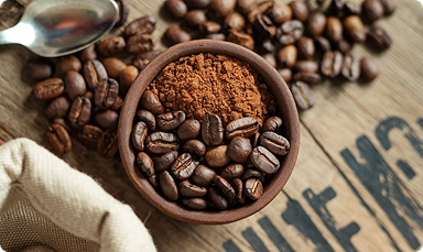 كل فنجان قهوة يحكي قصة