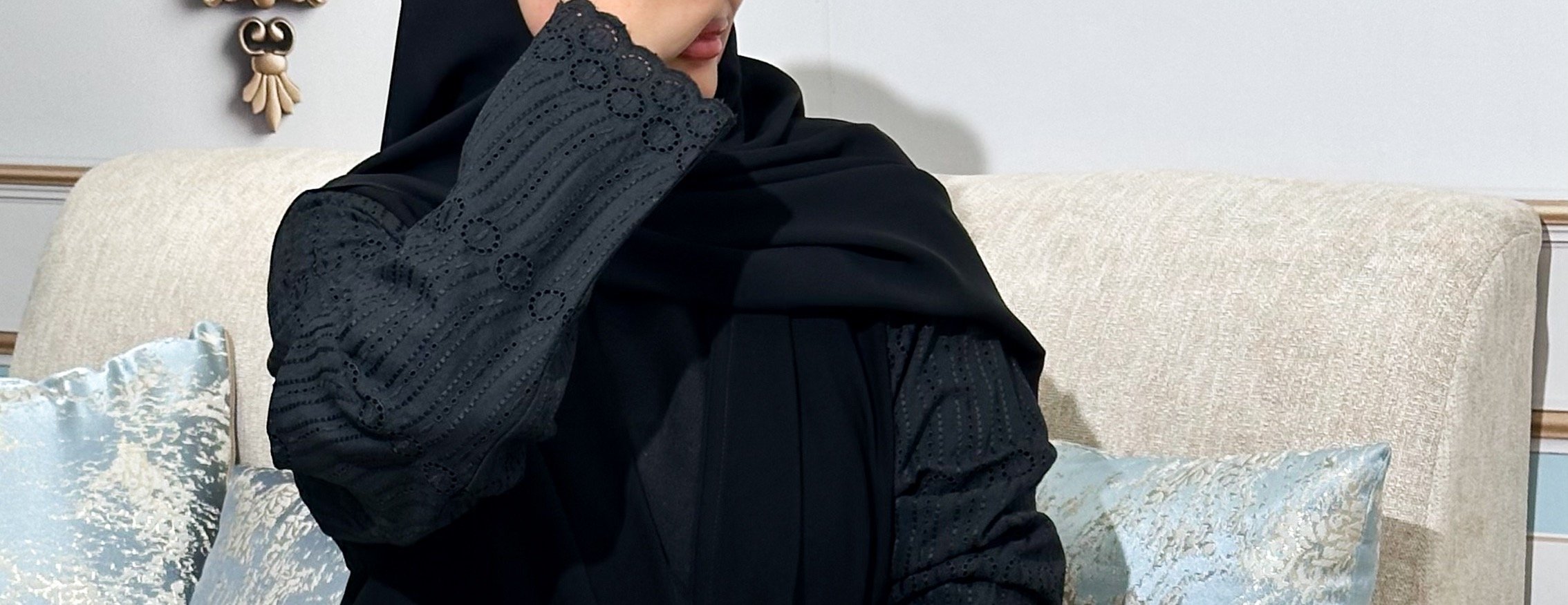 Shadow_abayat image-slider-0