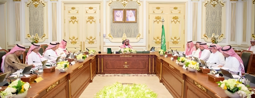 الشركة العالمية للأثاث image-slider-0