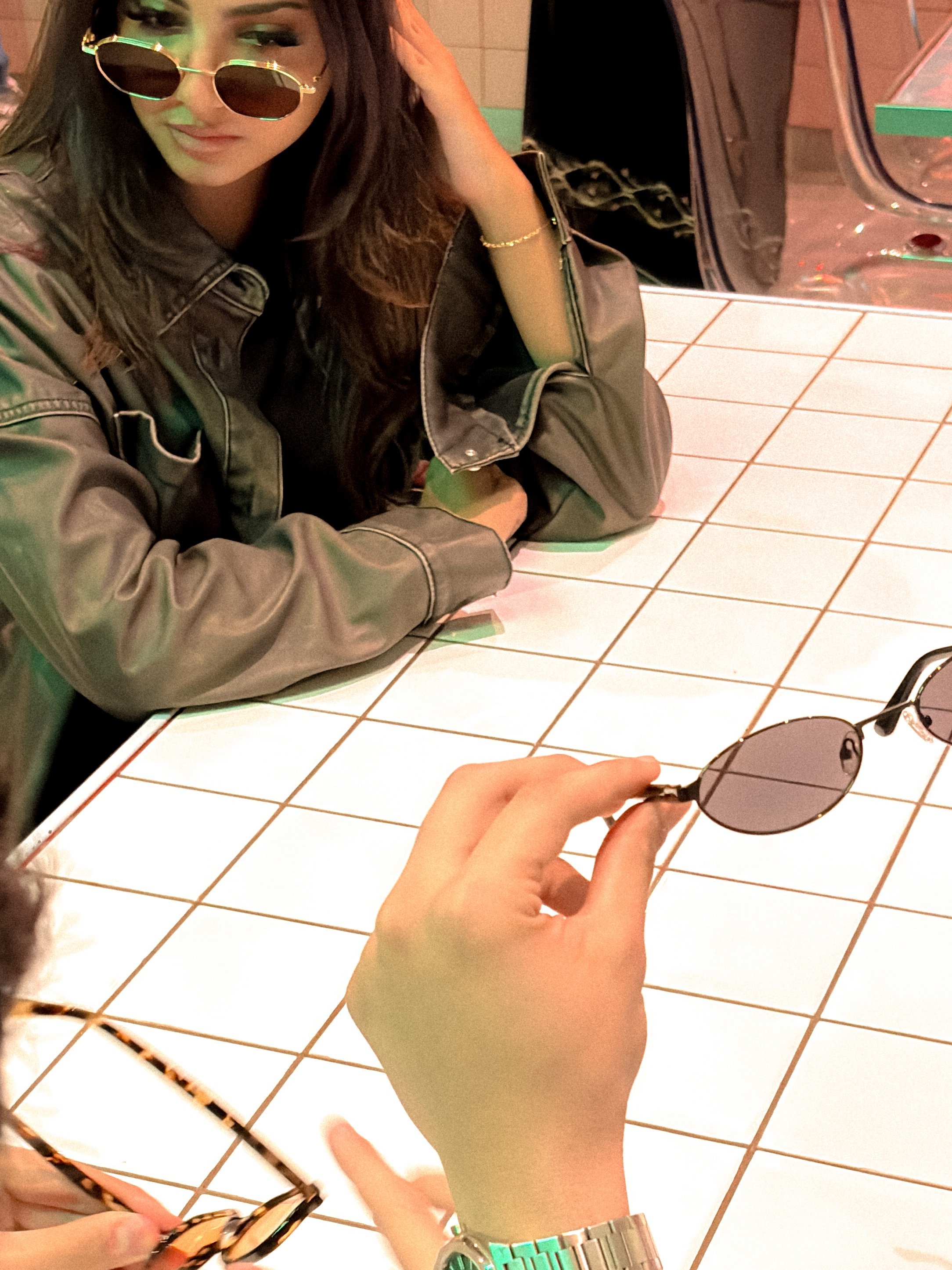 metal shades-3