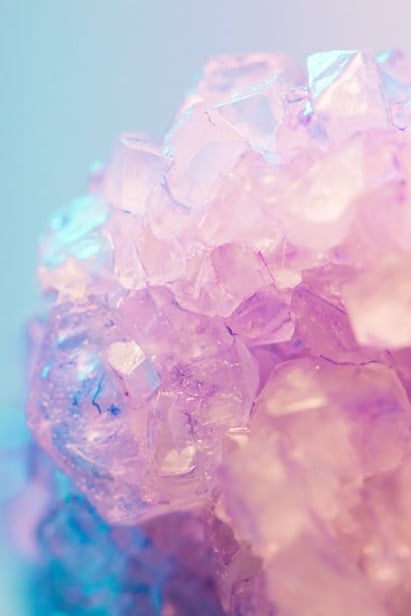 أحجار كريمة