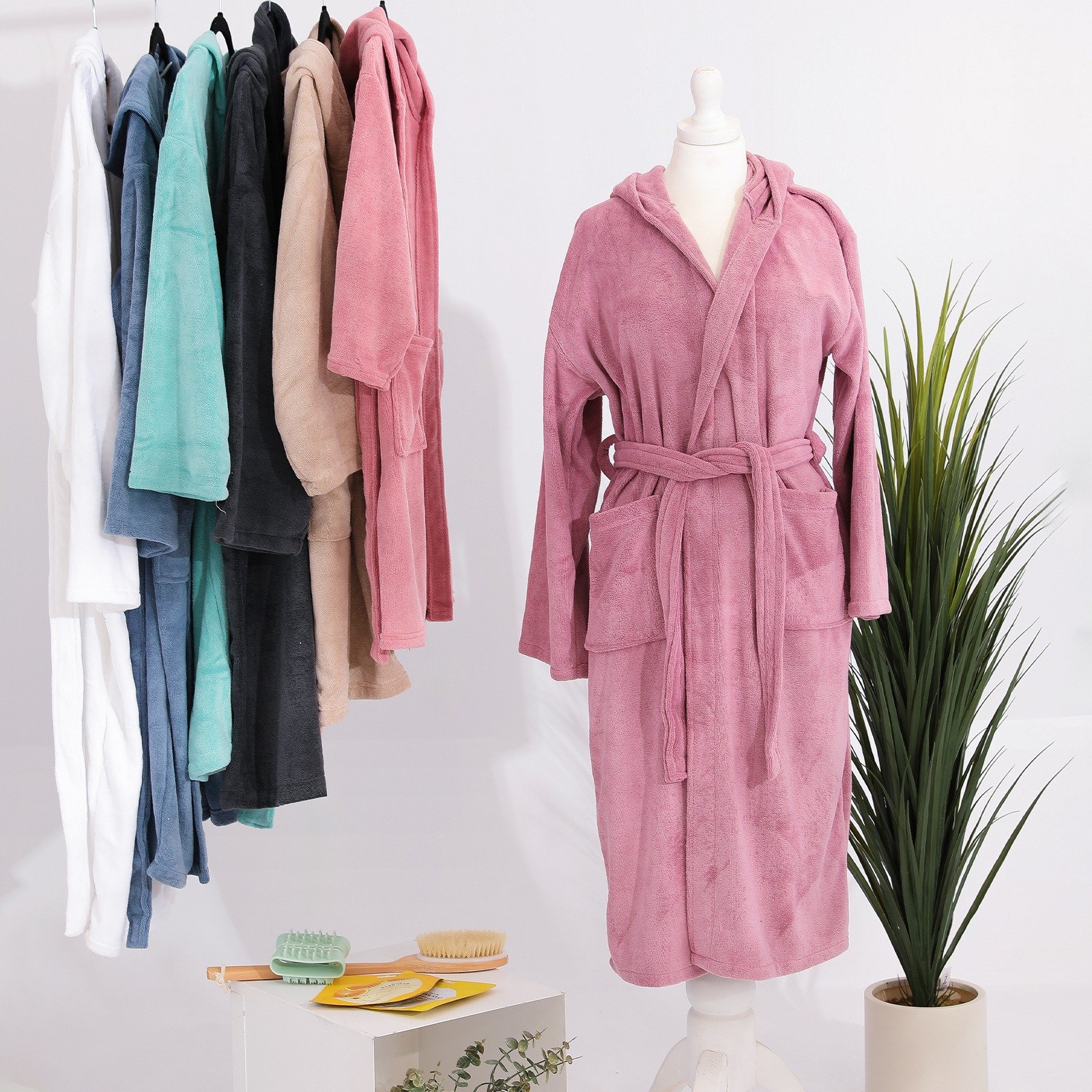 روب استحمام بألوان متعددة