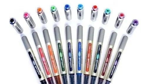 لوازم مدرسية