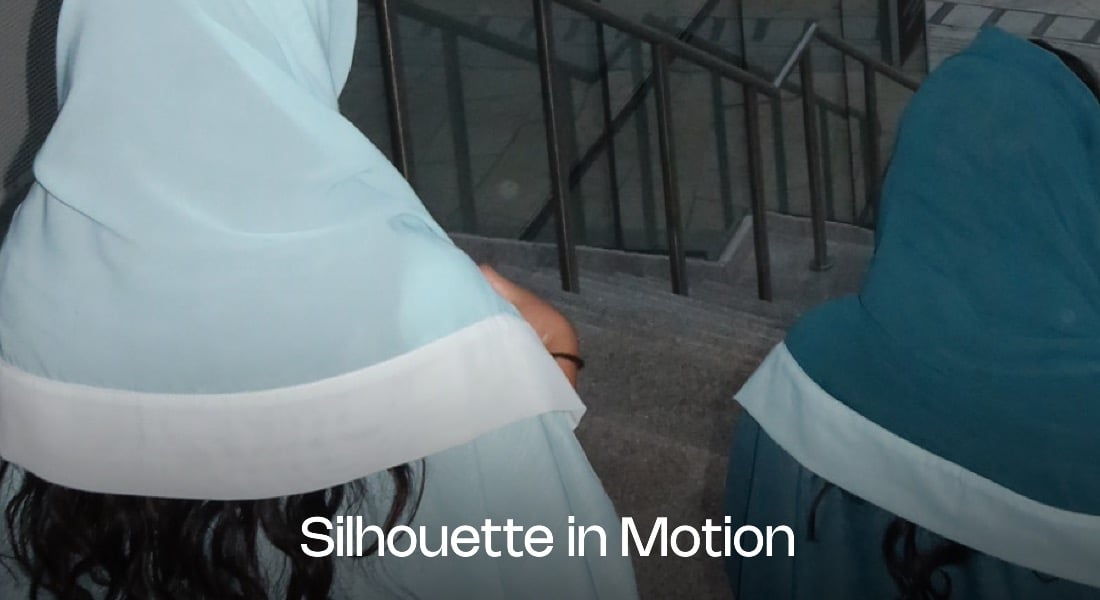 RightandLeft image-slider-1