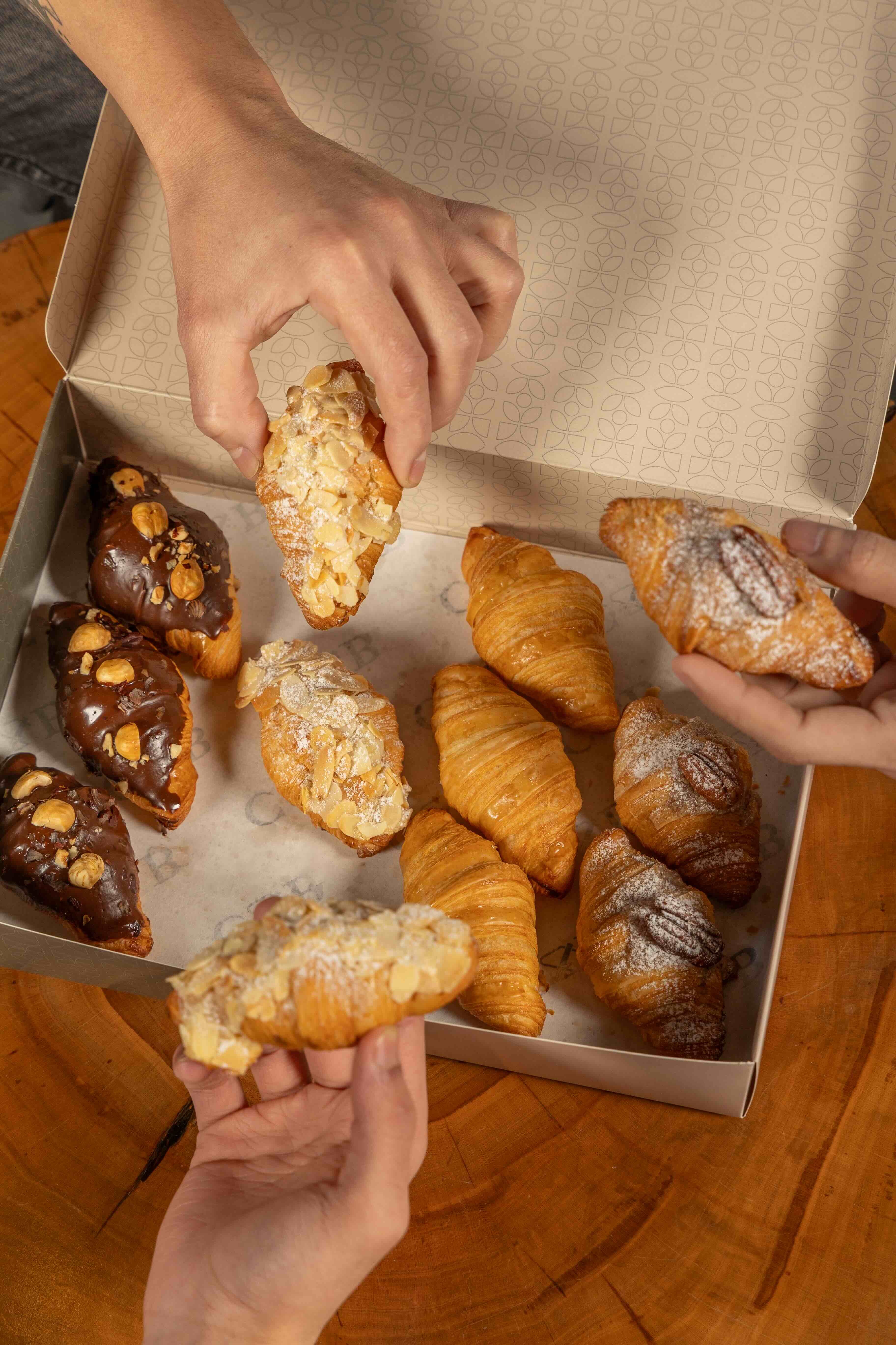 مخبوزات و بوكسات اللمة