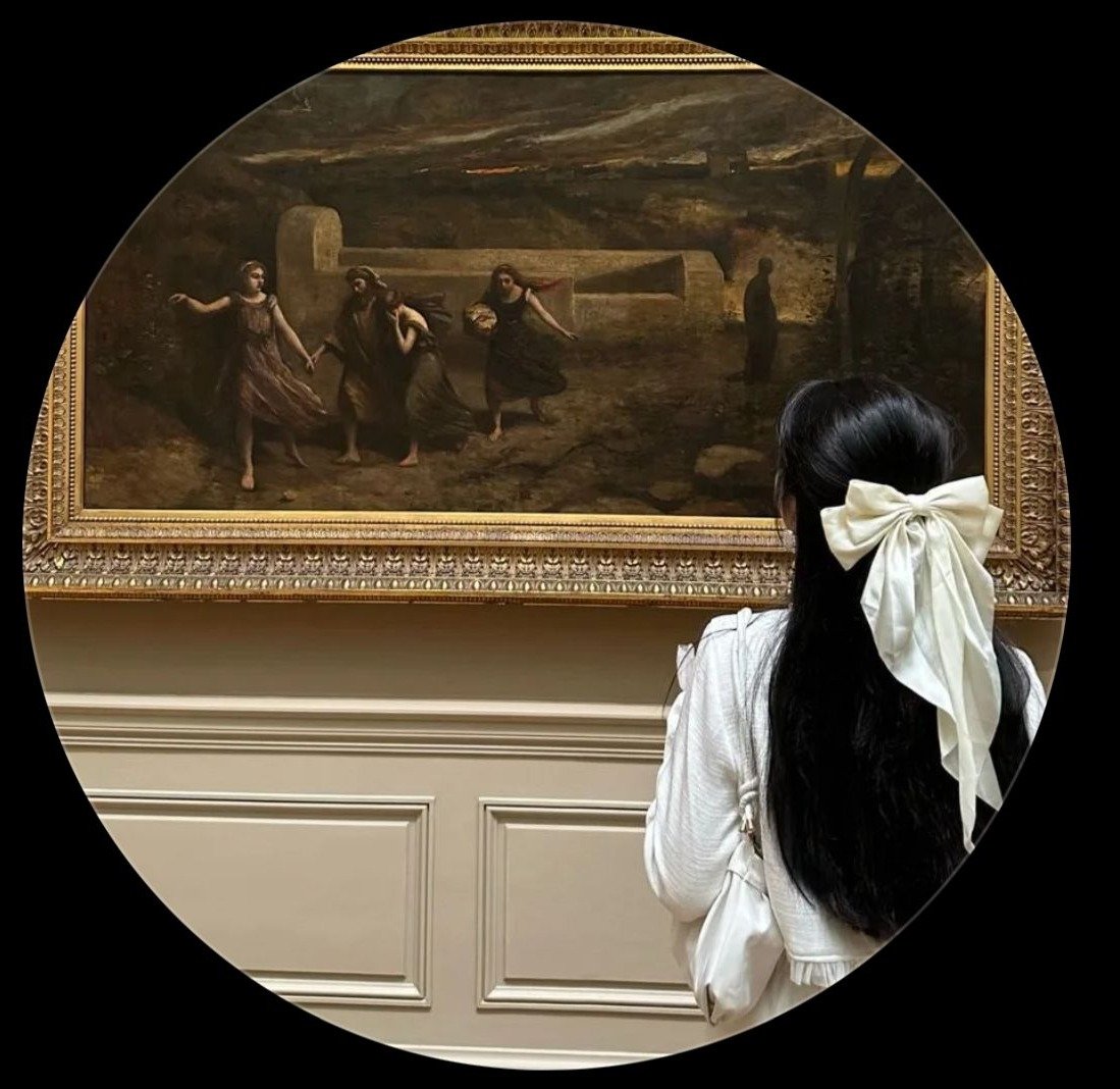 طلبات تصميم المصممة qamar