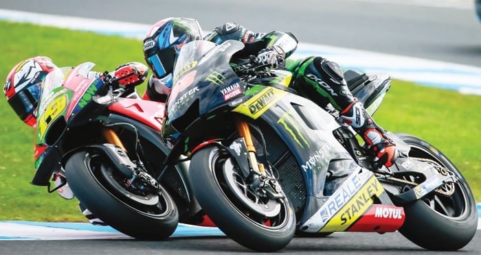 العناية بالدراجات النارية