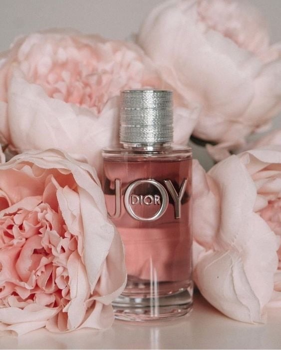عطور نسائية