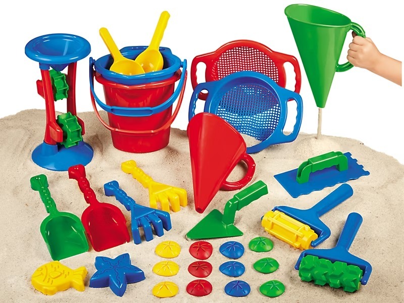 العاب الرمل والماء