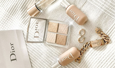 اهتمي بنفسكِ، لأنكِ تستحقين التألق