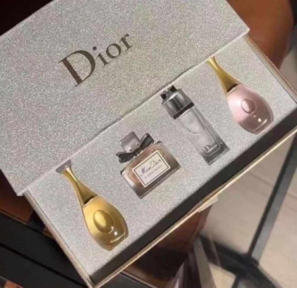 اطقم وهدايا ماستر