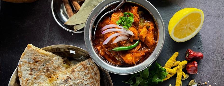 نكهة عبود image-slider-1