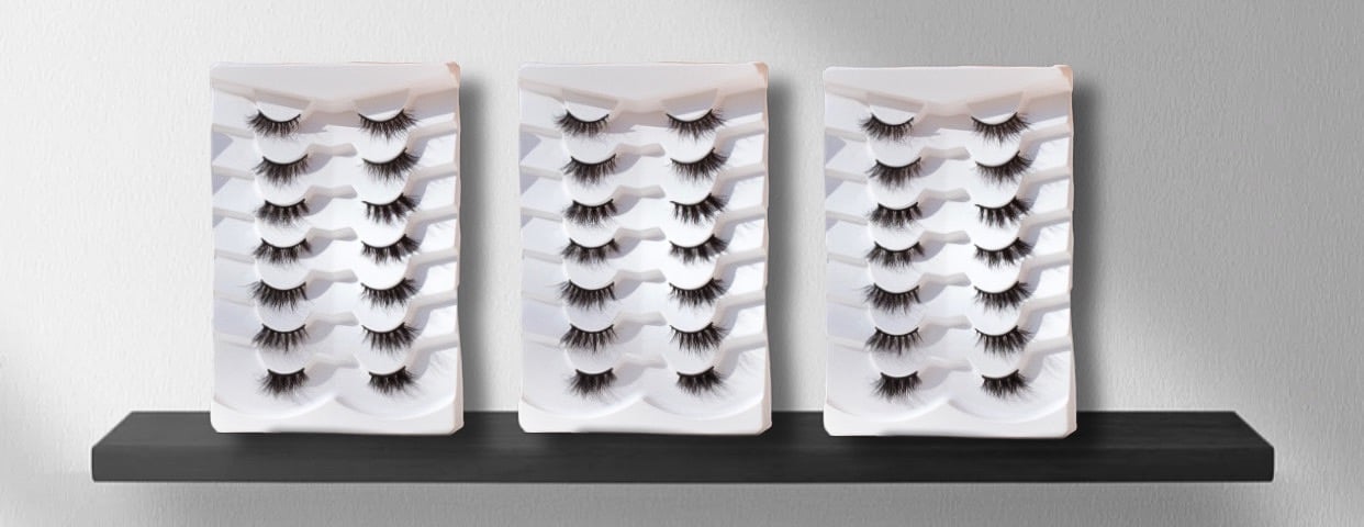 Haya Lashes image-slider-2