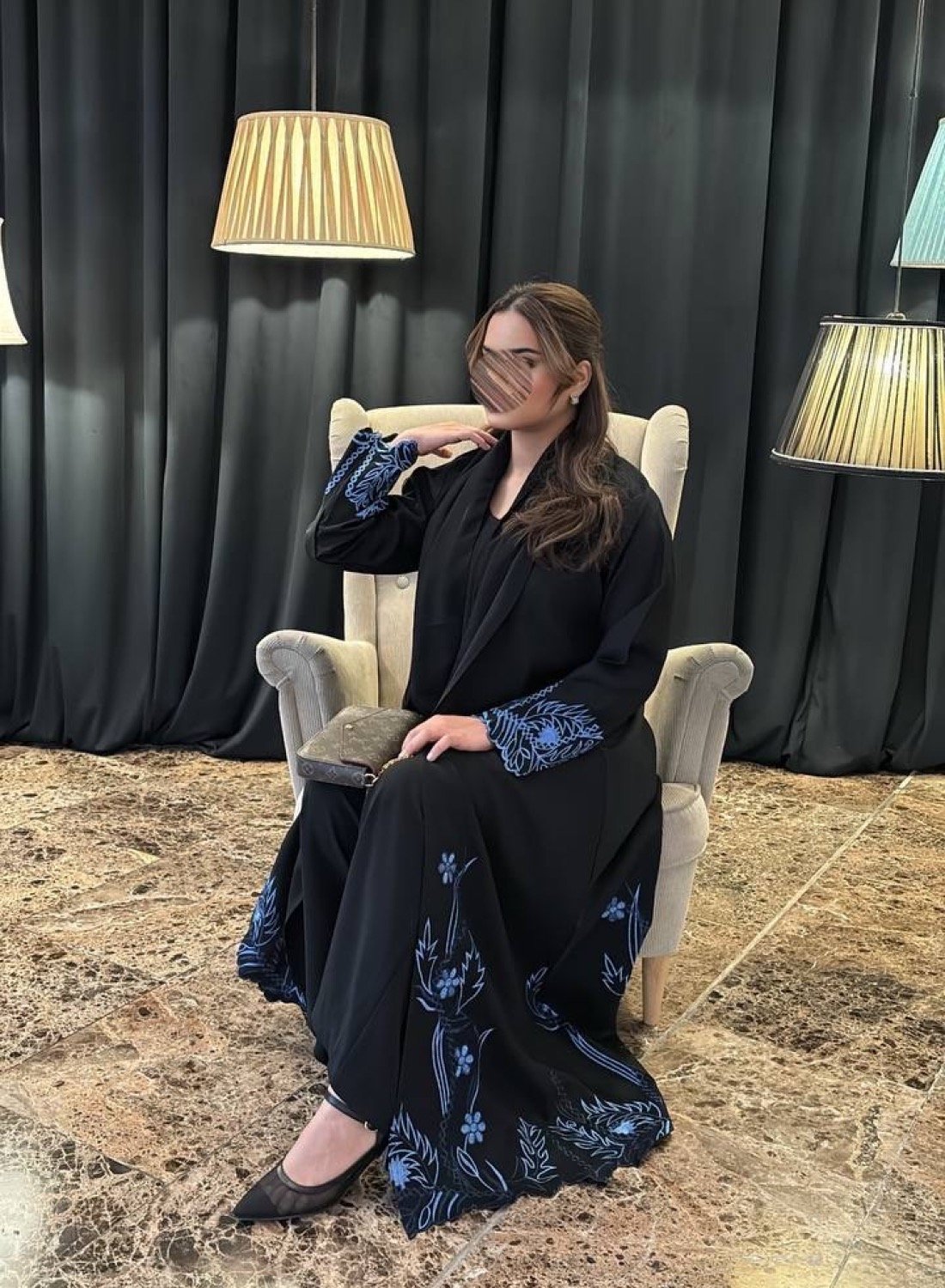 Nya.line image-slider-1