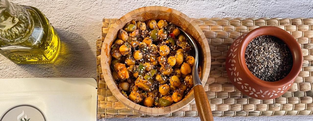 نكهة عبود image-slider-4