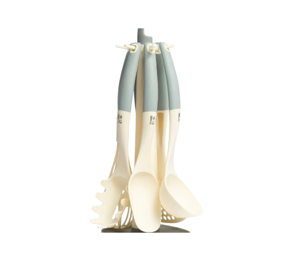 أدوات المطبخ