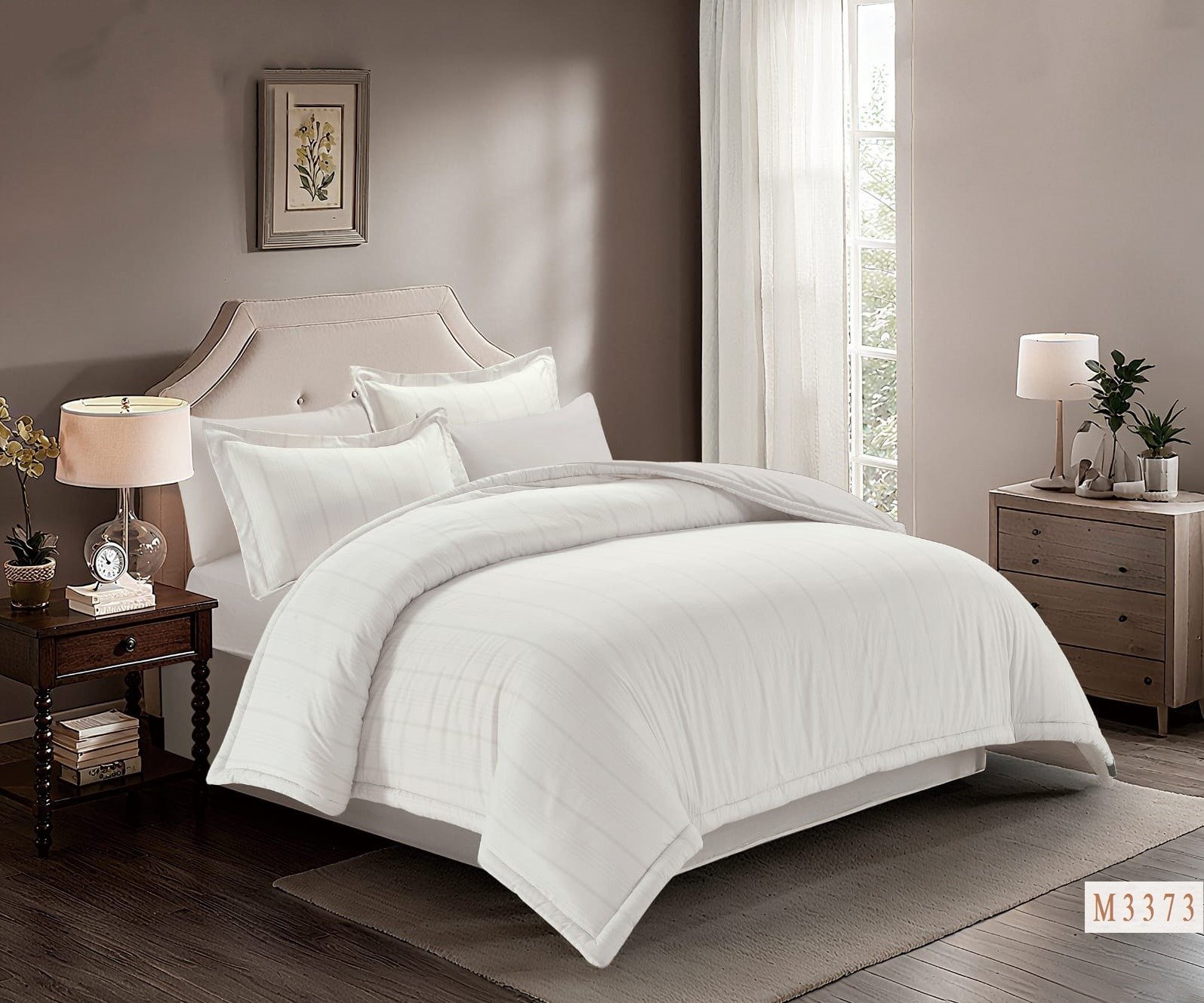 نفرين الفندقي والفآخر والأبيض