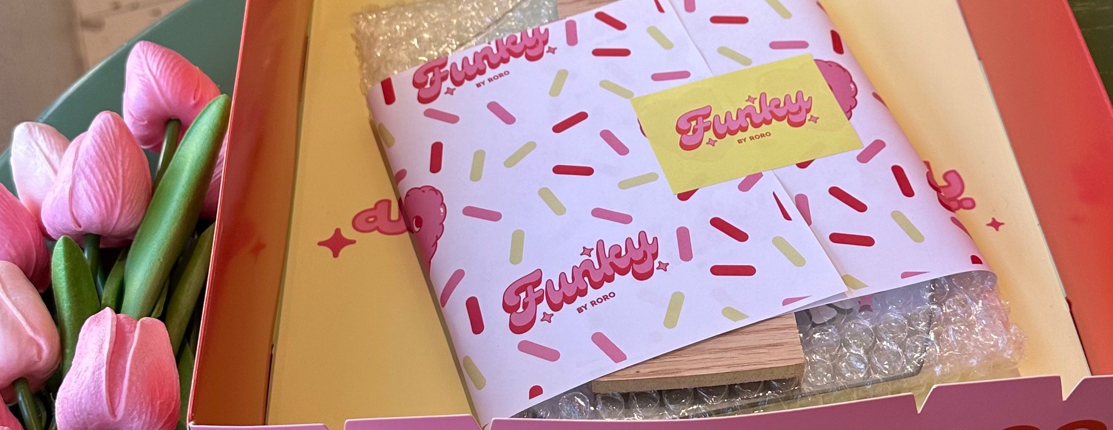 FUNKY by RORO image-slider-3