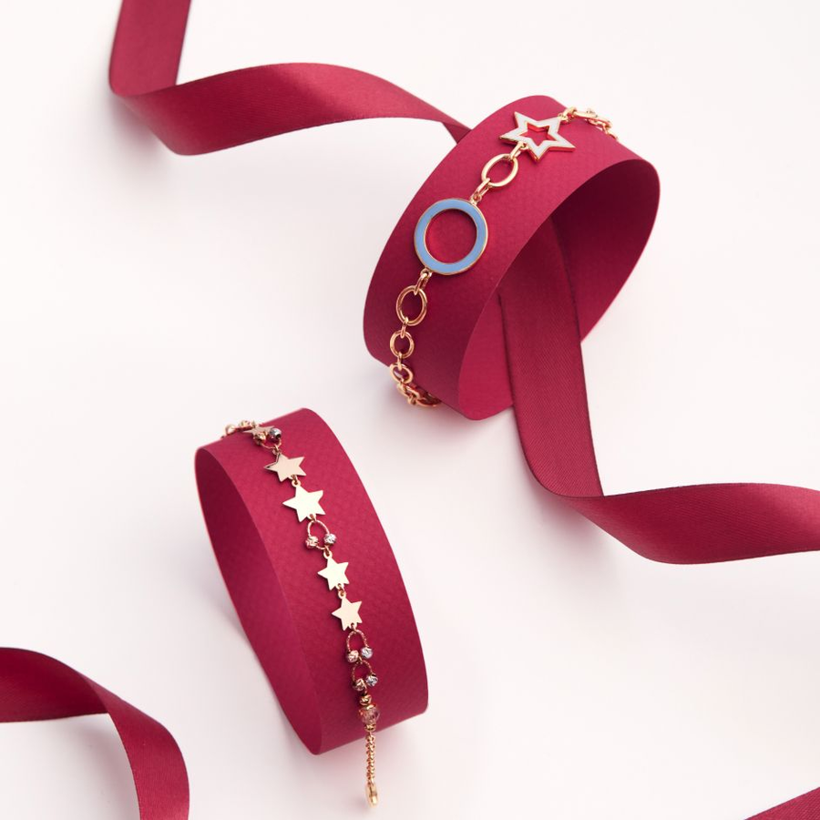 أساور وخلاخيل