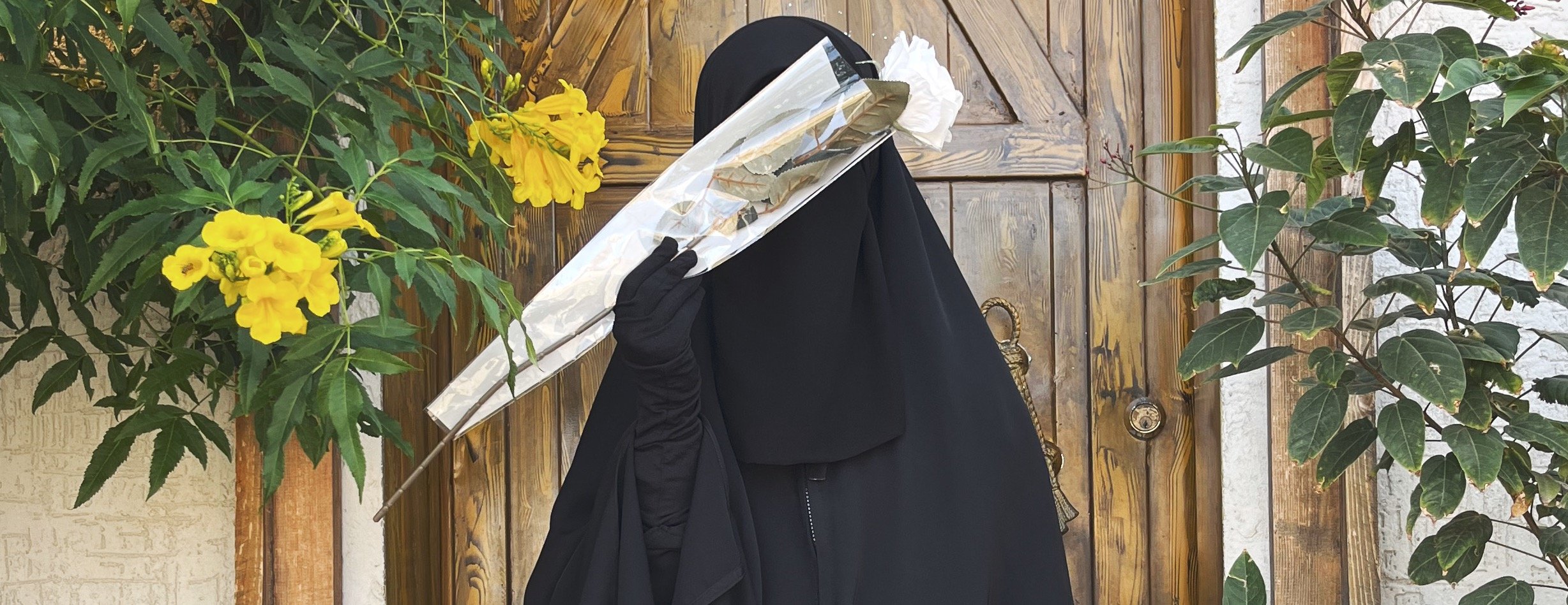 خمار حُسن - فخامة تليق بك image-slider-1
