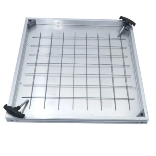 غطاء خزان ومجرى تصريف